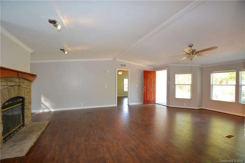 Dawson Downs - Residential