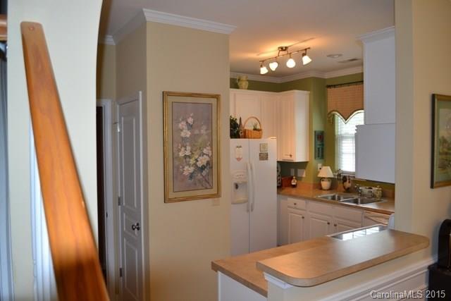 Ridge Pointe - Residential