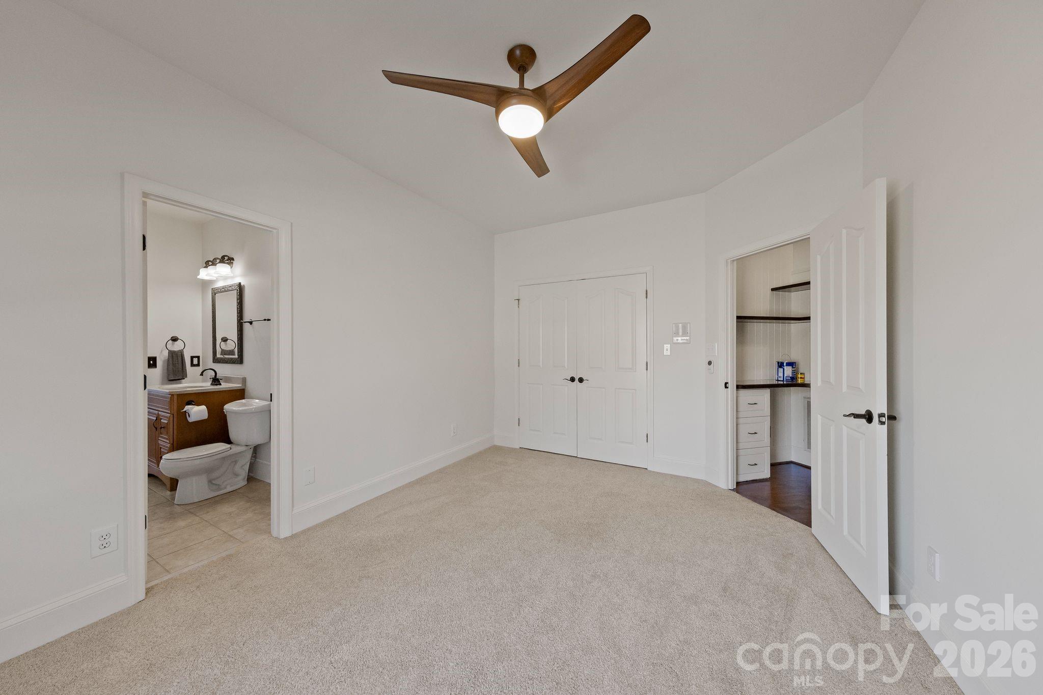 Carolando - Residential