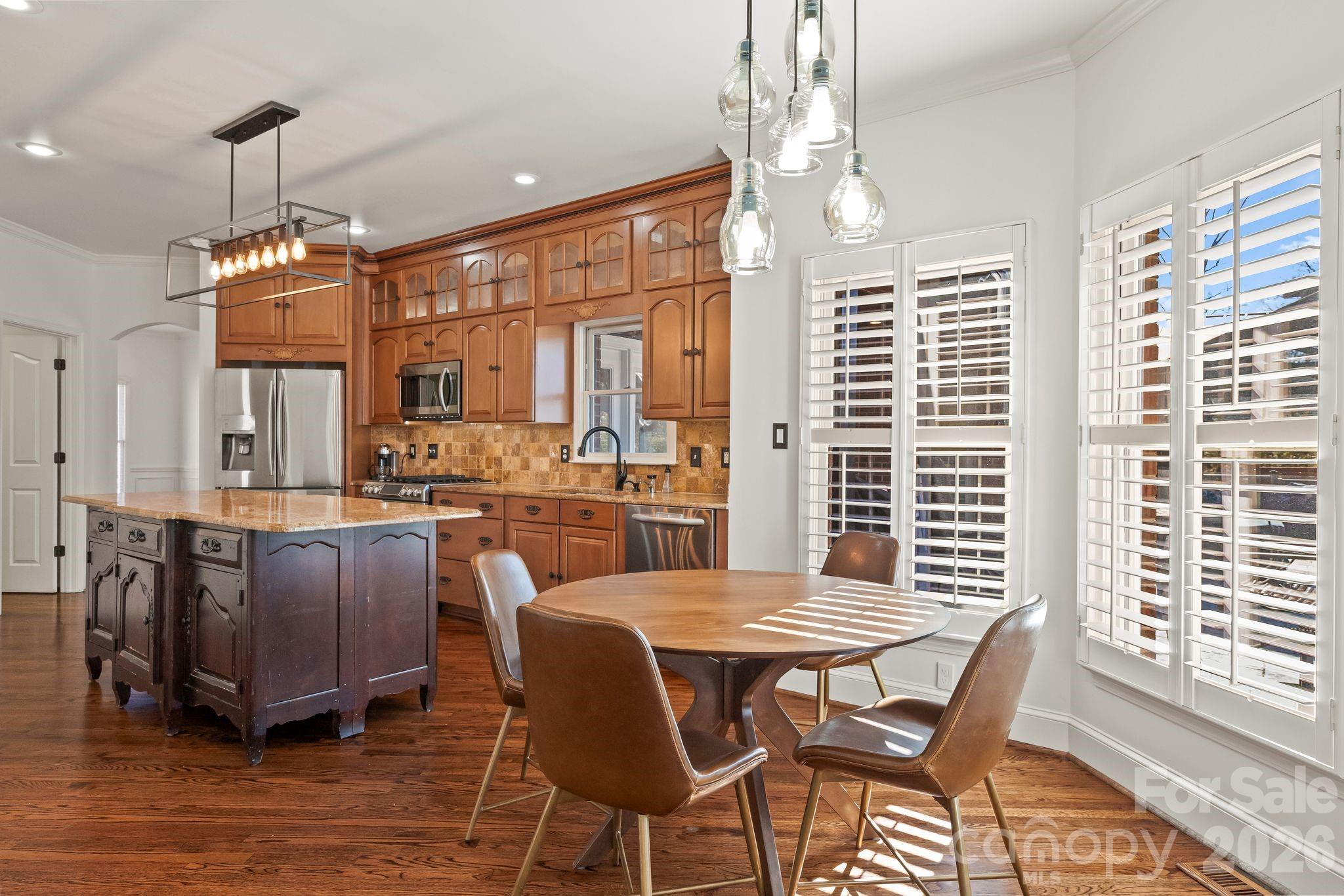 Carolando - Residential