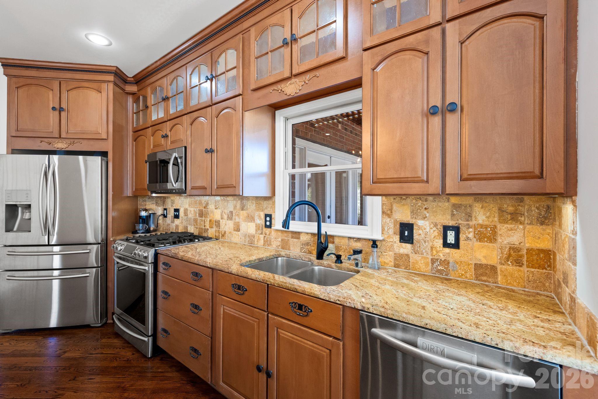 Carolando - Residential