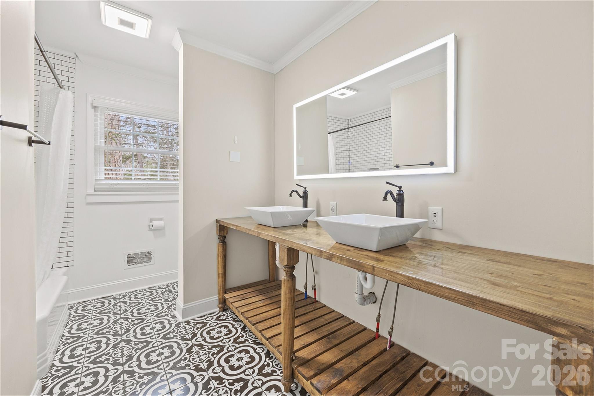 Sherwood Forest - Residential