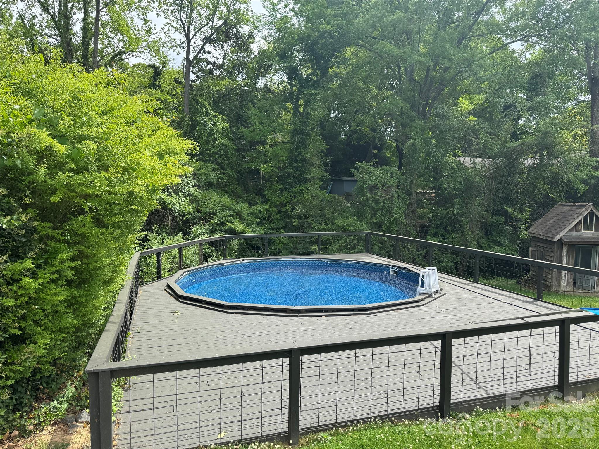 Sherwood Forest - Residential