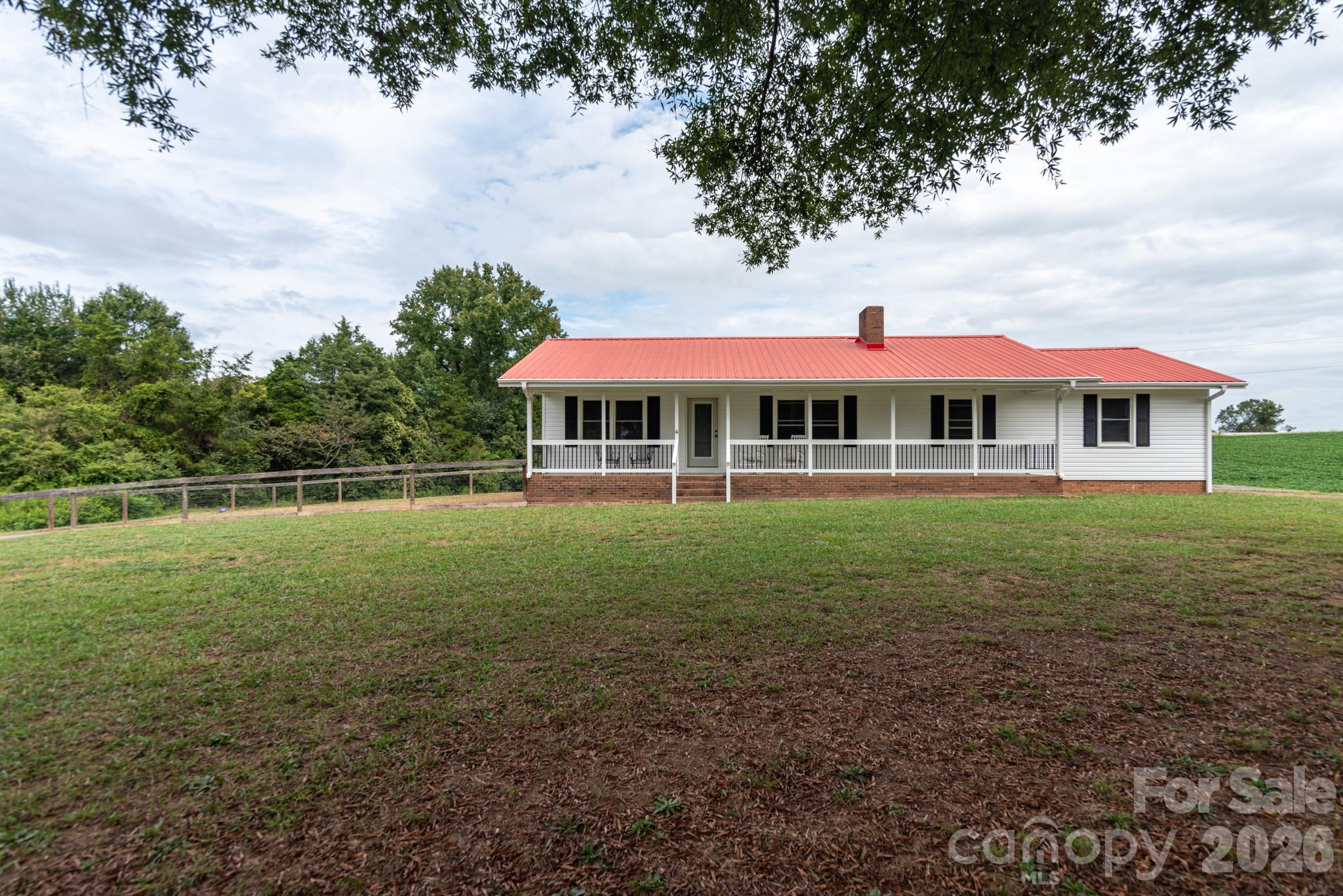4505 E Highway 218 Highway