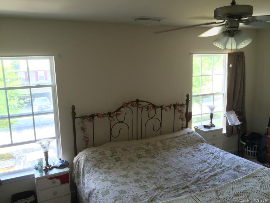 Meadowcreek - Residential