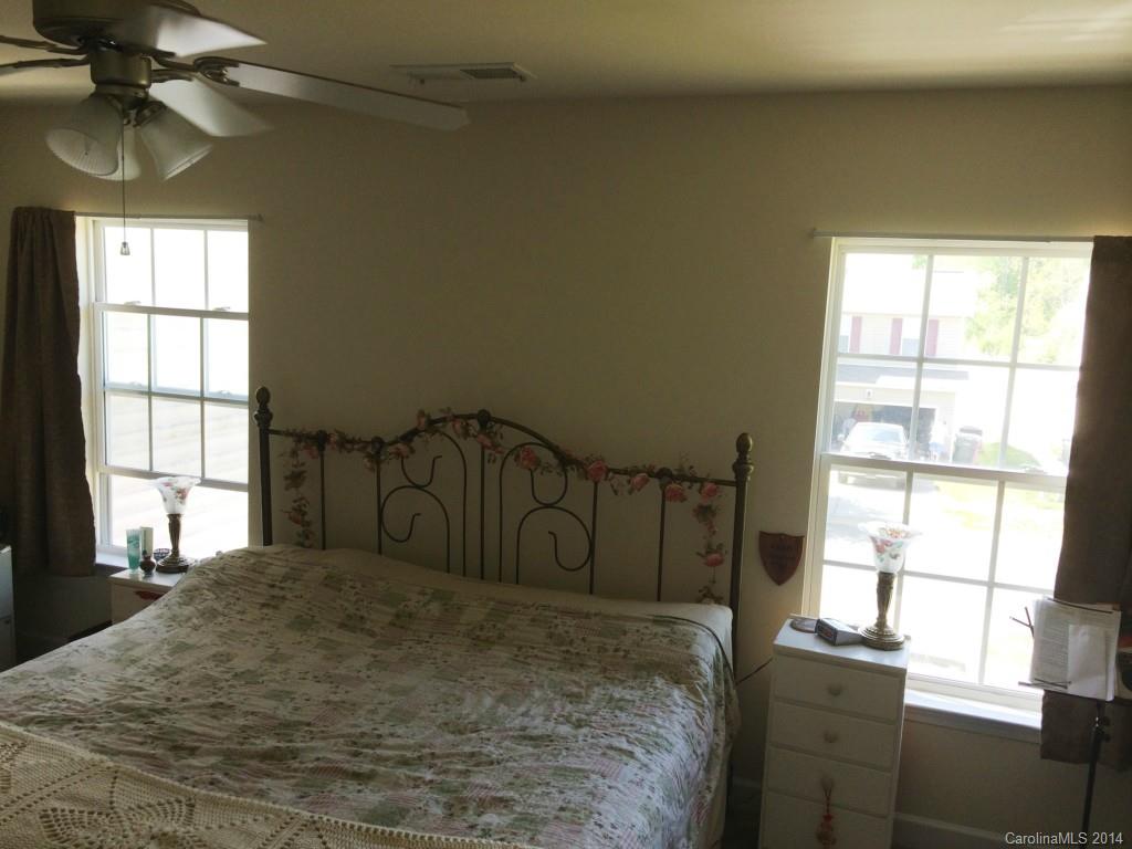 Meadowcreek - Residential