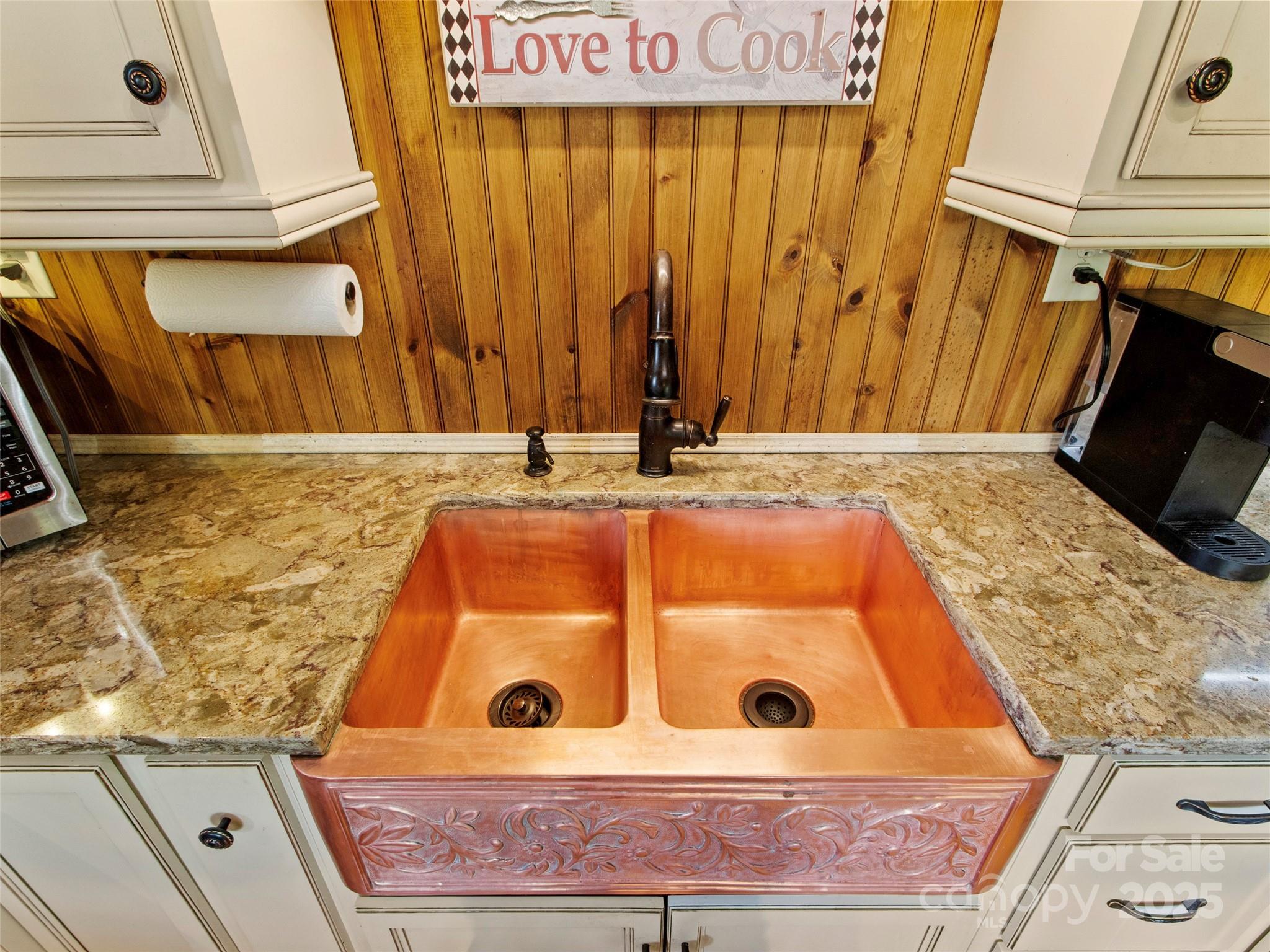 Mt. Mitchell Lands - Residential