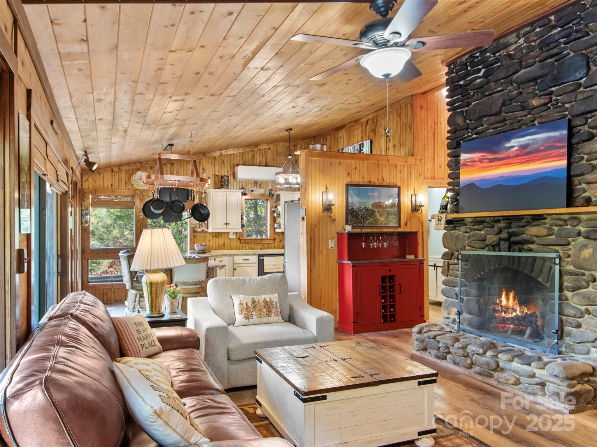 Mt. Mitchell Lands - Residential