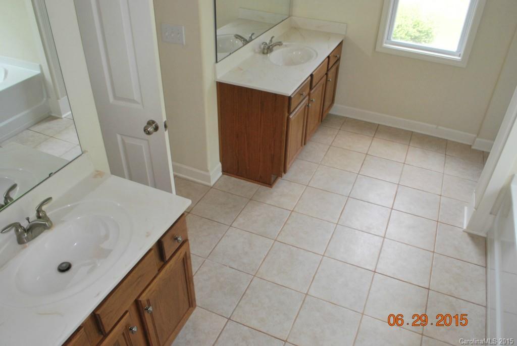 Withrow Downs - Residential Lease