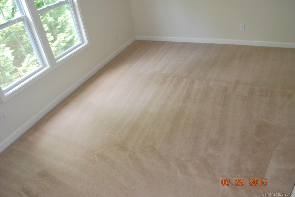 Withrow Downs - Residential Lease