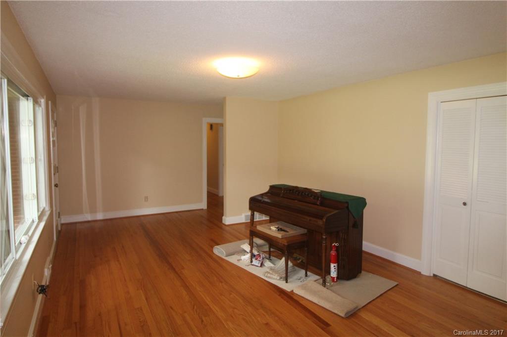 Shannon Acres - Residential