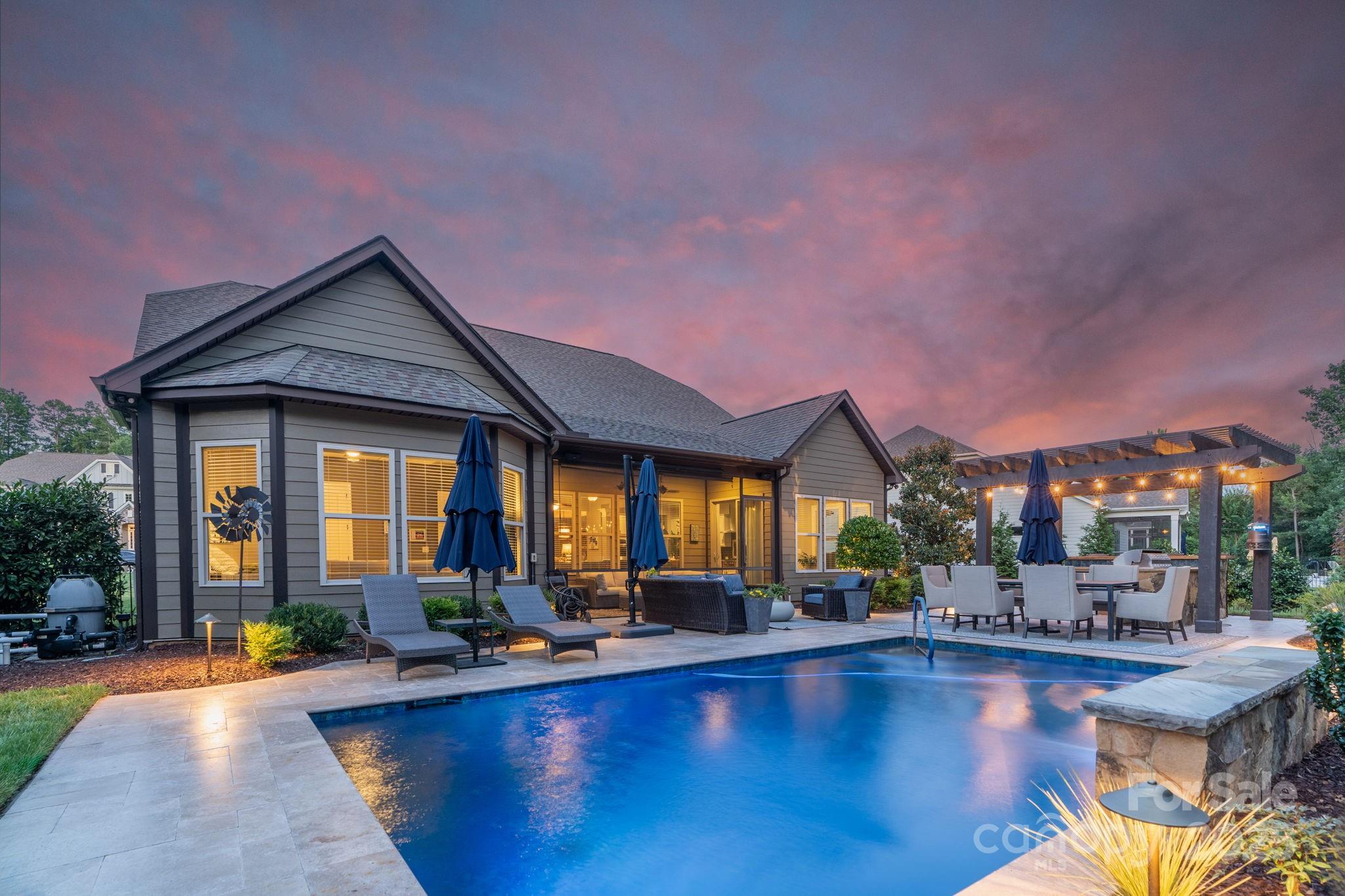 2009 Freeport Drive