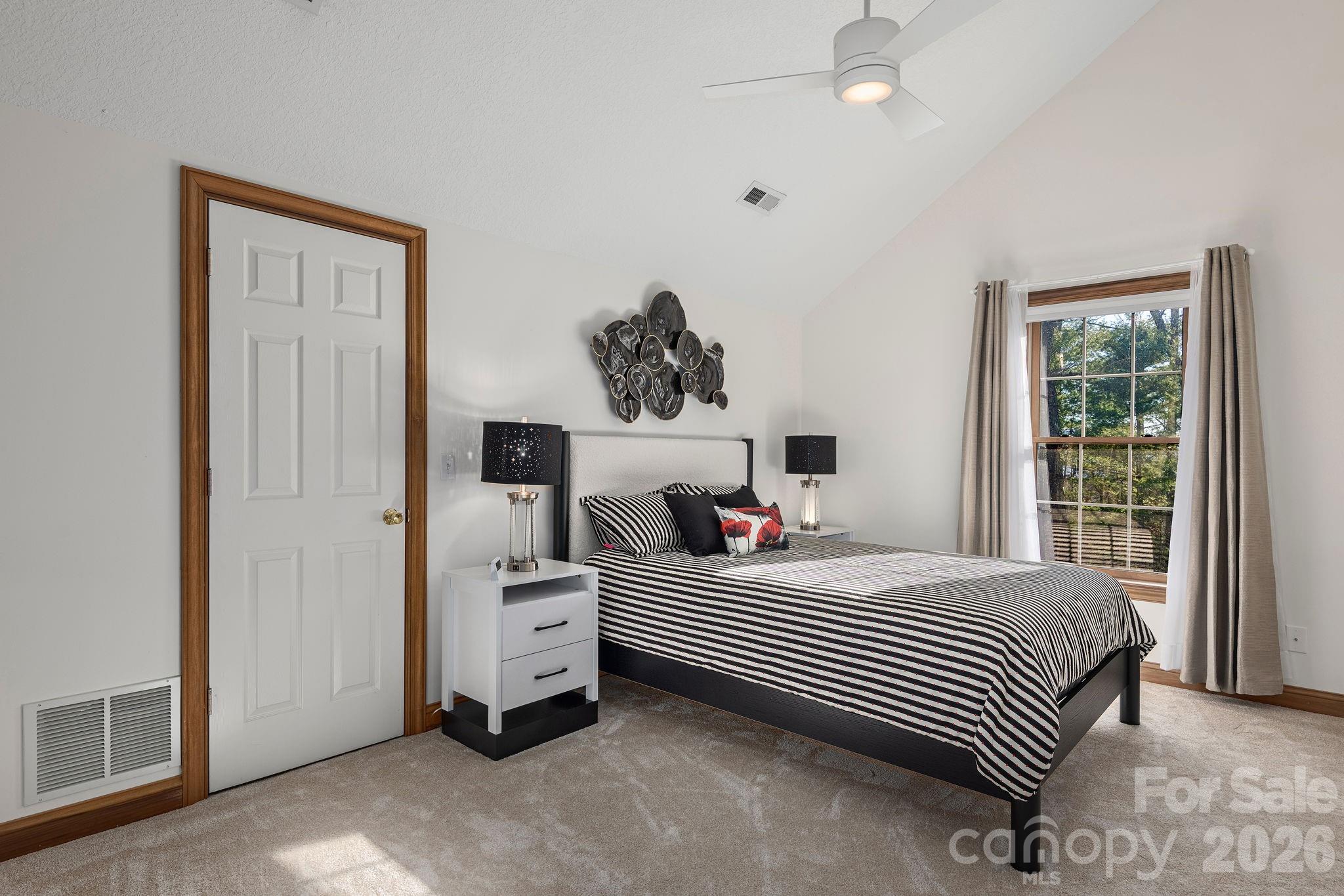 Buffalo Mountain - Residential