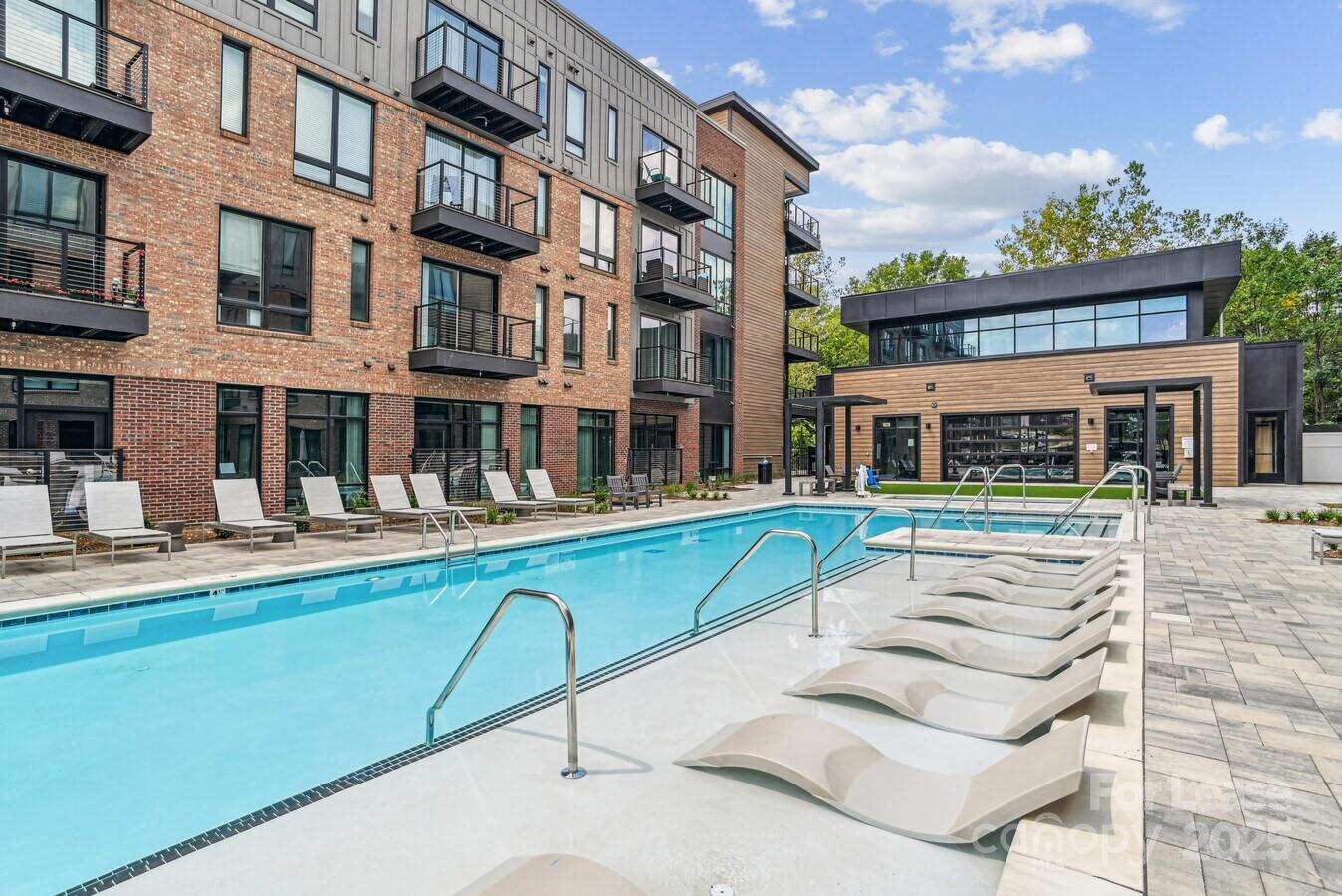 Charlotte, North Carolina 28206, United States, 2 Bedrooms Bedrooms, ,2 BathroomsBathrooms,Residential,Active,208340 Charlotte, North Carolina 28206, United States, 2 Bedrooms Bedrooms, ,2 BathroomsBathrooms,Residential,Active,208340