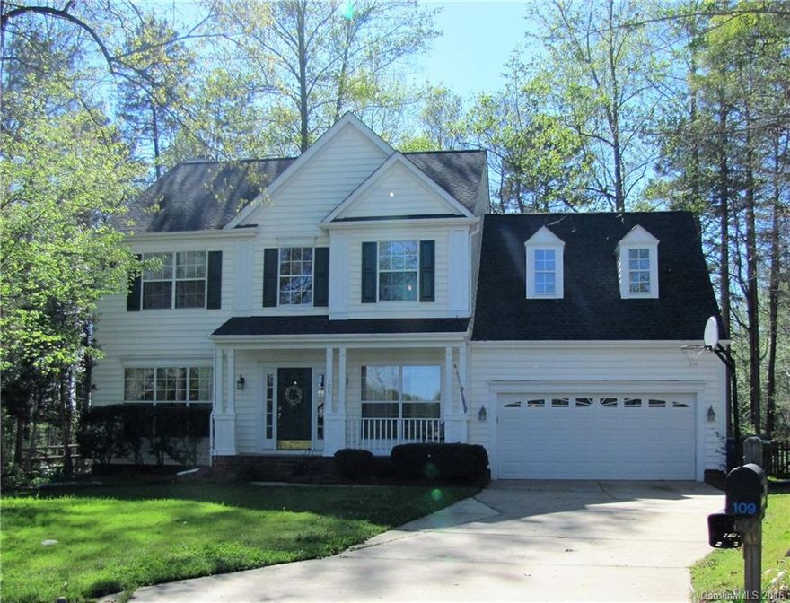 GORGEOUS WOODED, 1/2 ACRE LOT IN FORT MILL. SUPER FORT MILL SCHOOLS! LARGE WELL MAINTAINED 4 BEDROOM HOME WITH LARGE BONUS ROOM. VERY LIGHT AND AIRY. VERY NEUTRAL THROUGH OUT. LARGE FENCED BACK YARD WITH STORAGE SHED, SCREENED BACK PORCH, AND FIRE PIT