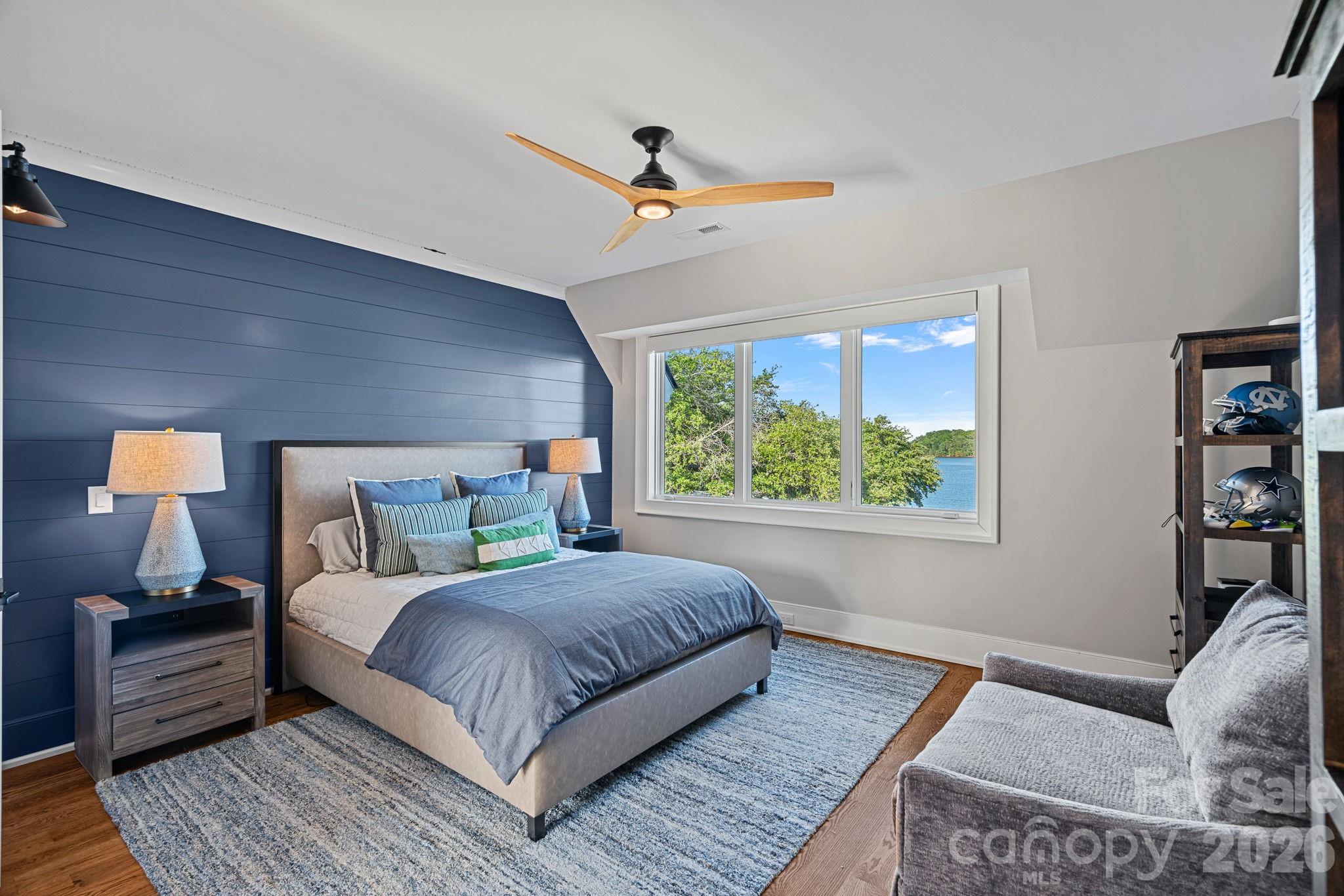 Live Oaks - Residential