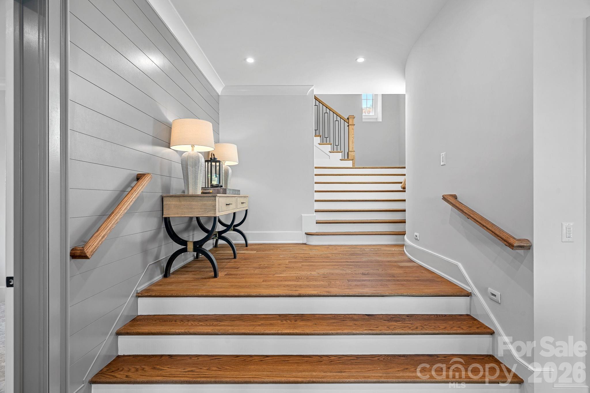 Live Oaks - Residential