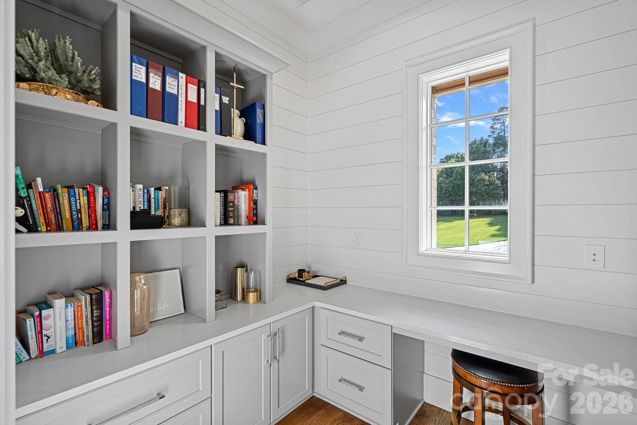 Live Oaks - Residential