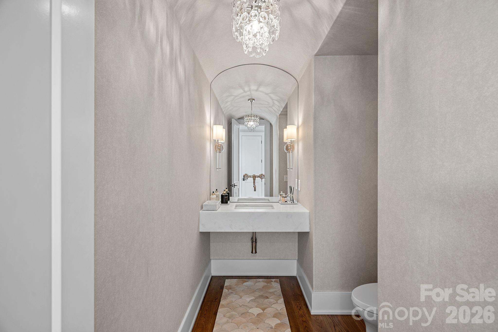 Live Oaks - Residential