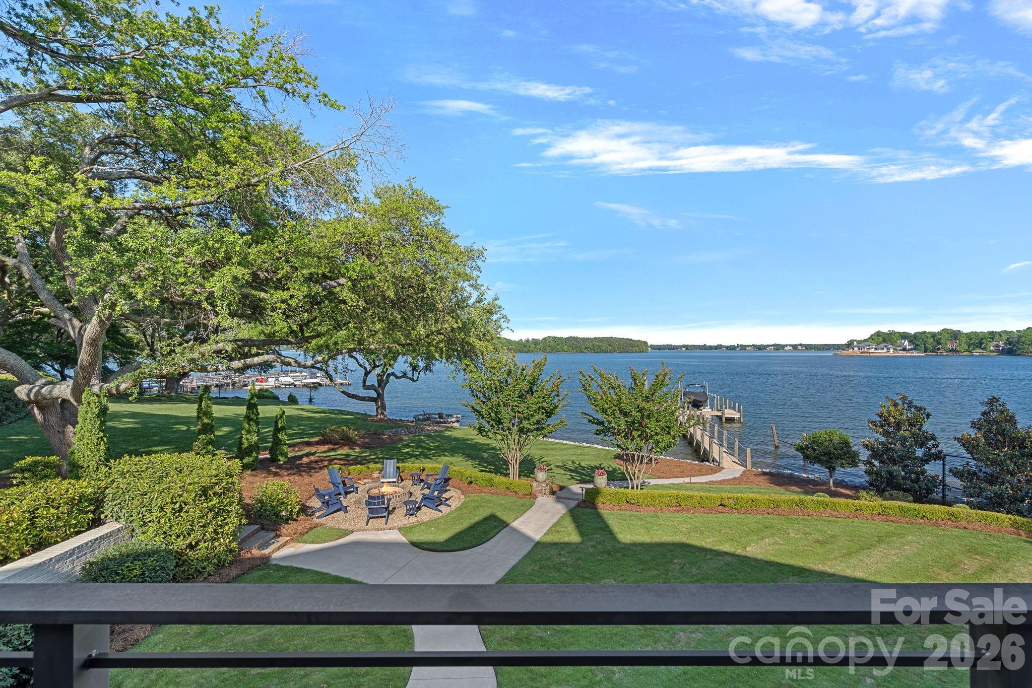 Live Oaks - Residential