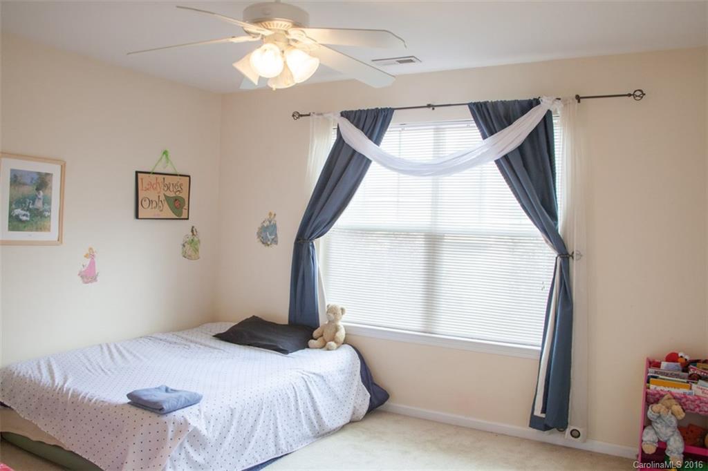 Autumn Cove At Lake Wylie - Residential