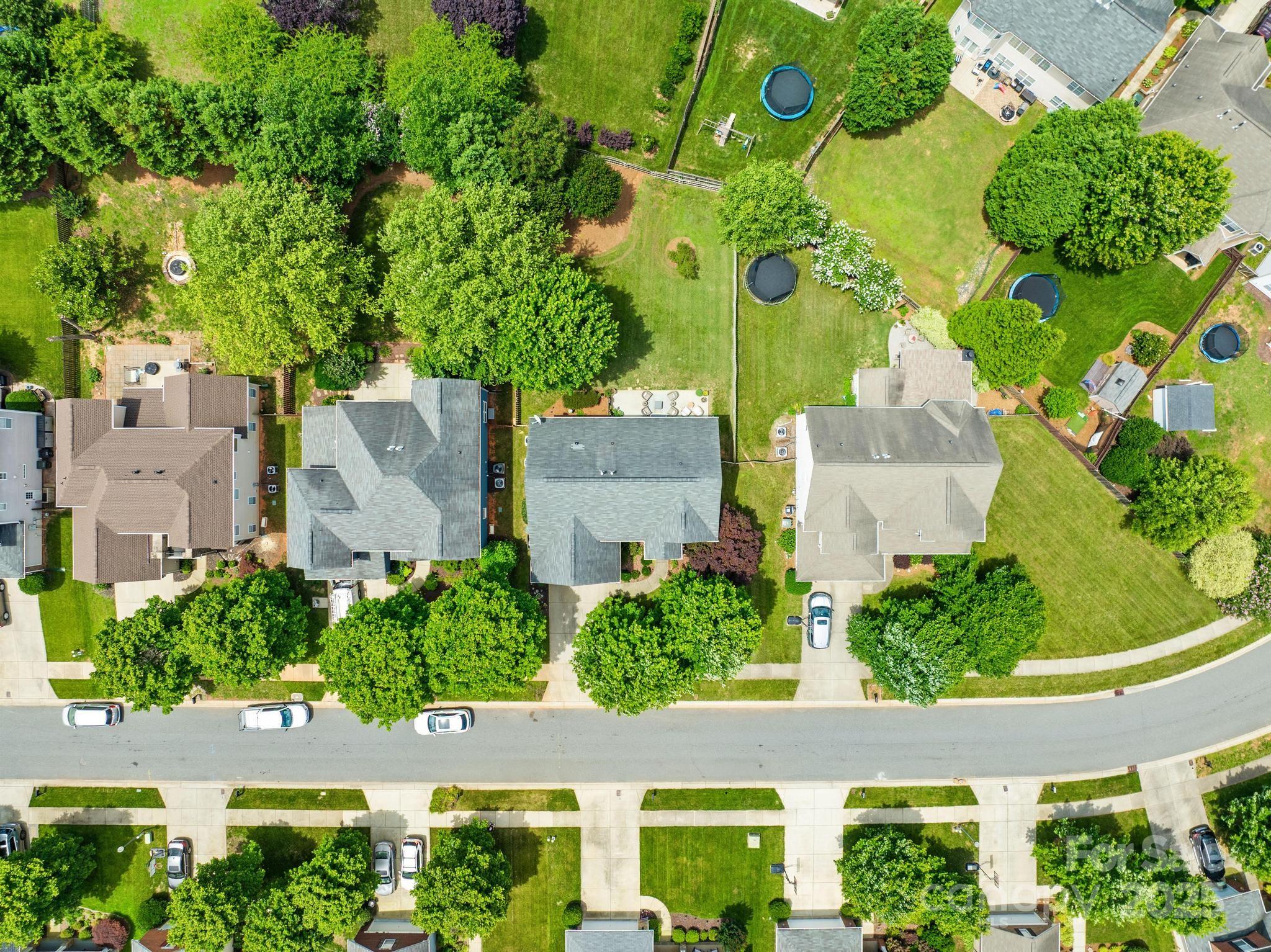 Winding Walk - Residential