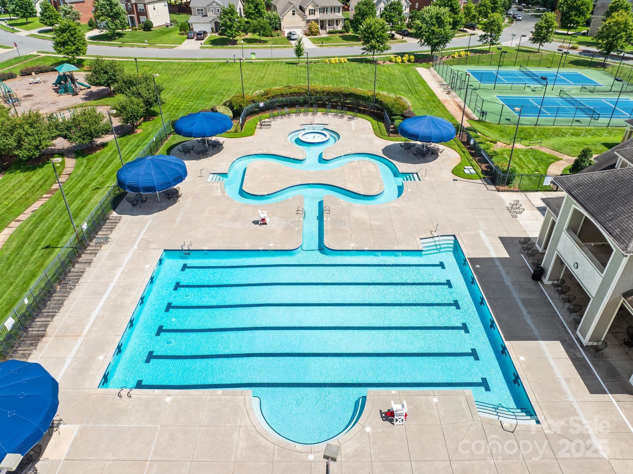 Winding Walk - Residential