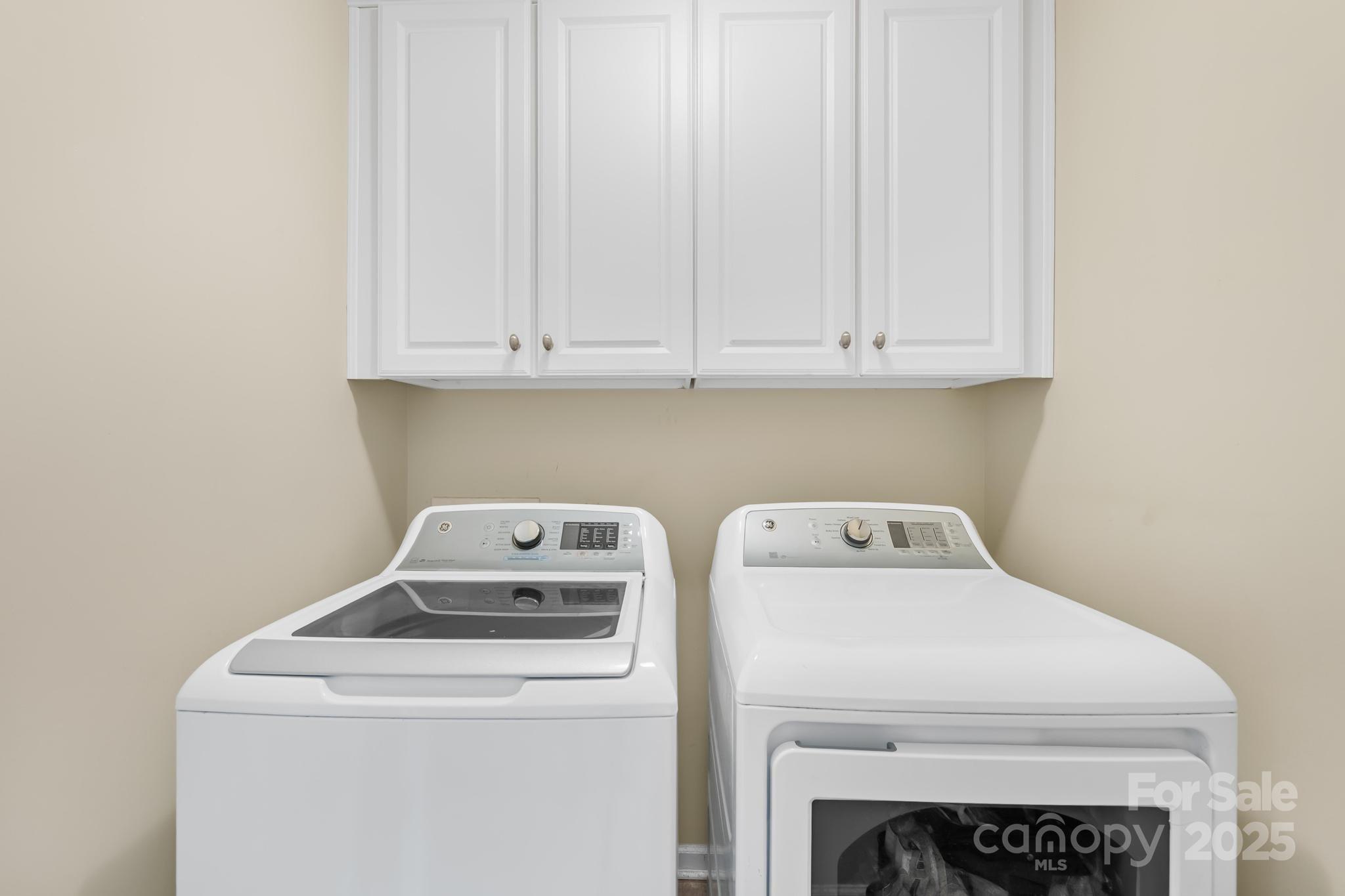 Winding Walk - Residential