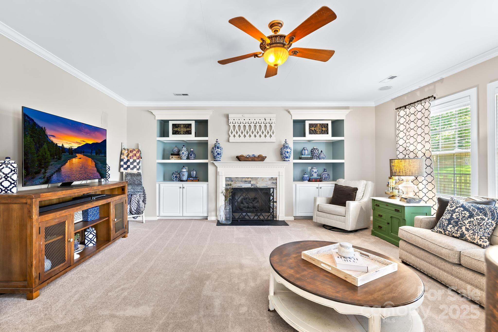 Winding Walk - Residential