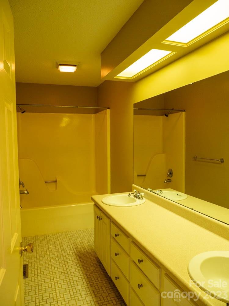 Pleasant Gardens - Residential