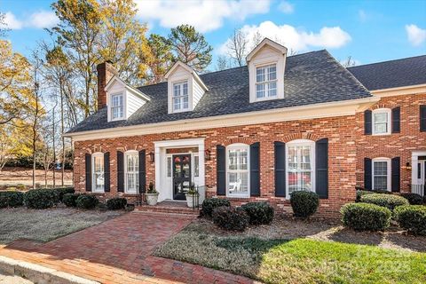 5922 Sharon Hills Road Charlotte NC 28210