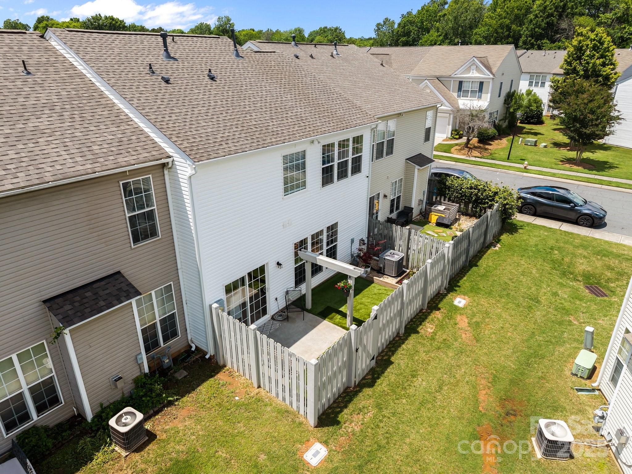 Reavencrest - Residential