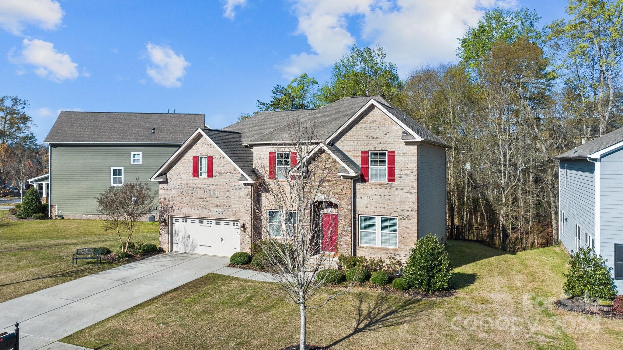 The Palisades - Residential