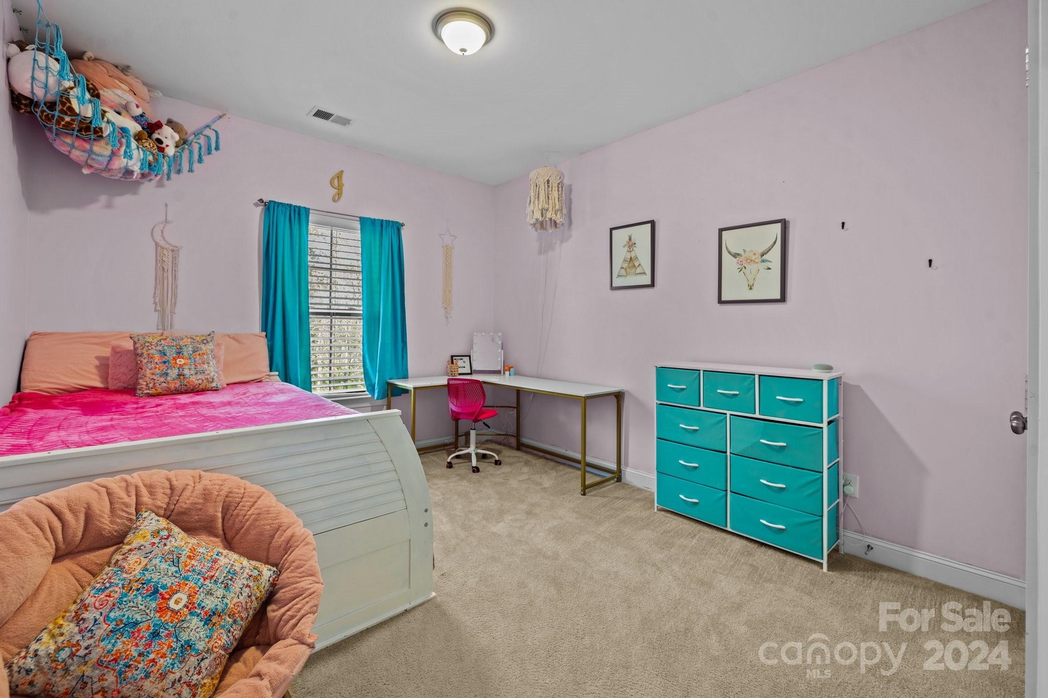 The Palisades - Residential