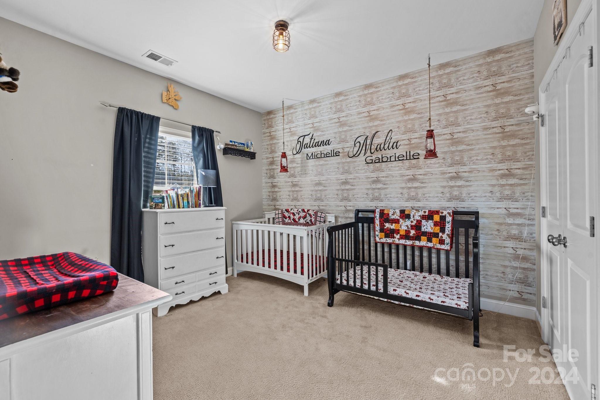 The Palisades - Residential