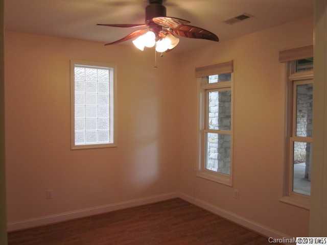 Harbor Point Village - Residential Lease