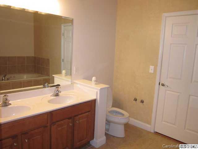 Harbor Point Village - Residential Lease