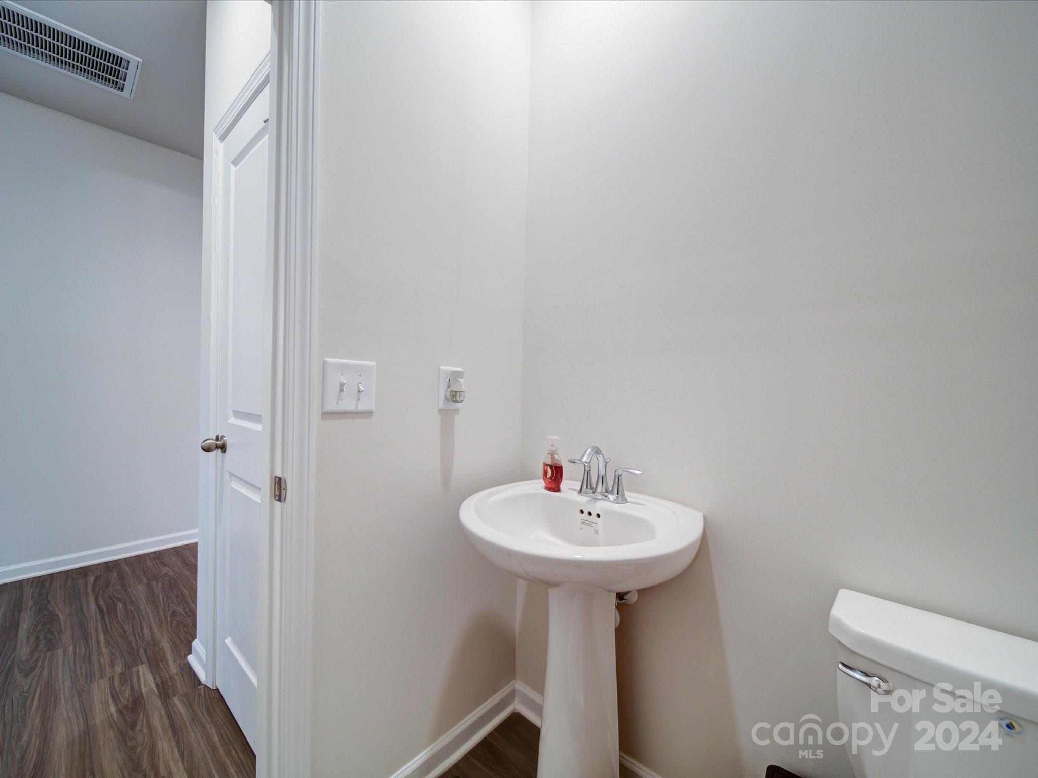 Elizabeth - Residential