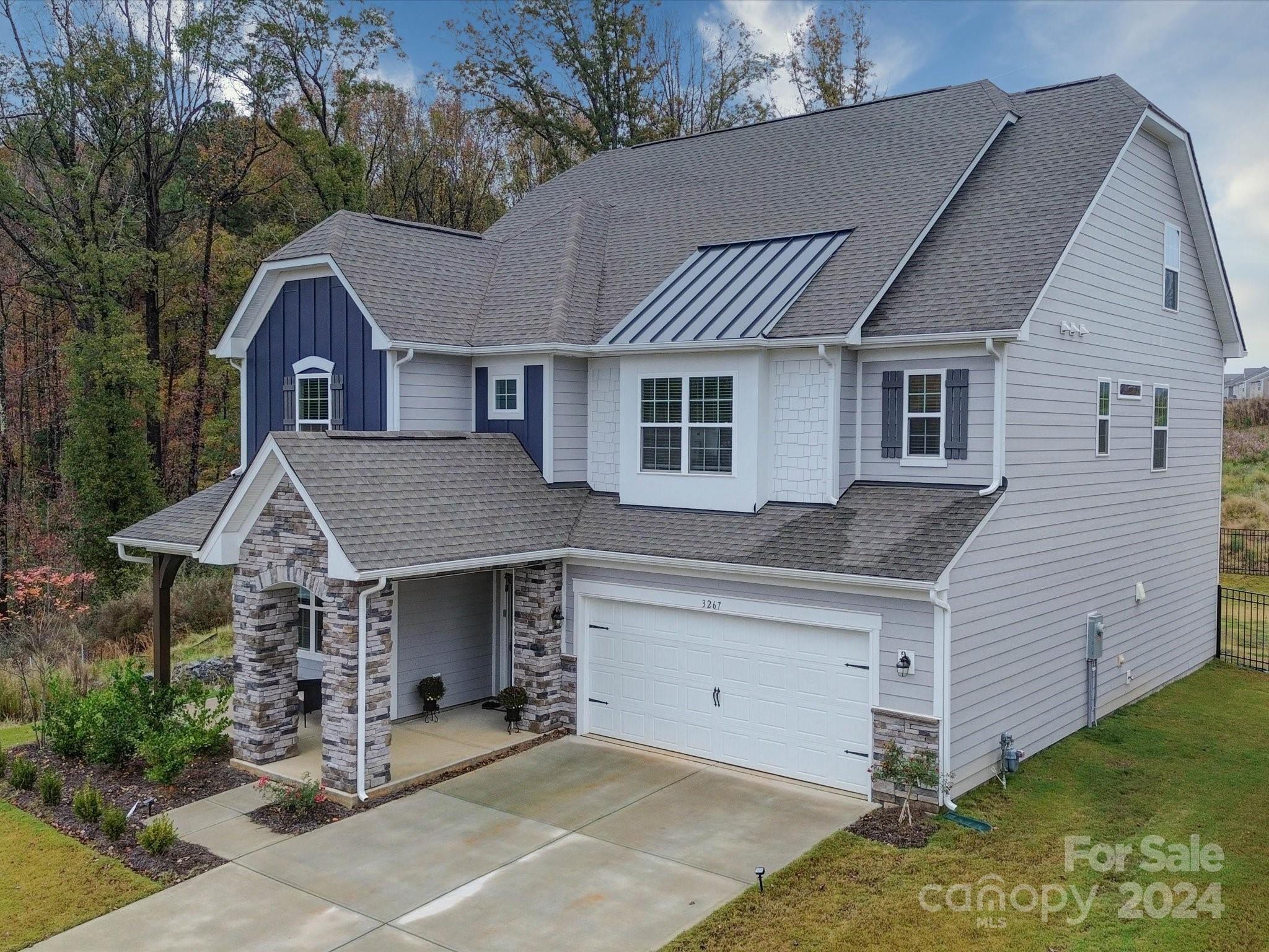 3267 Hillside Roll Road