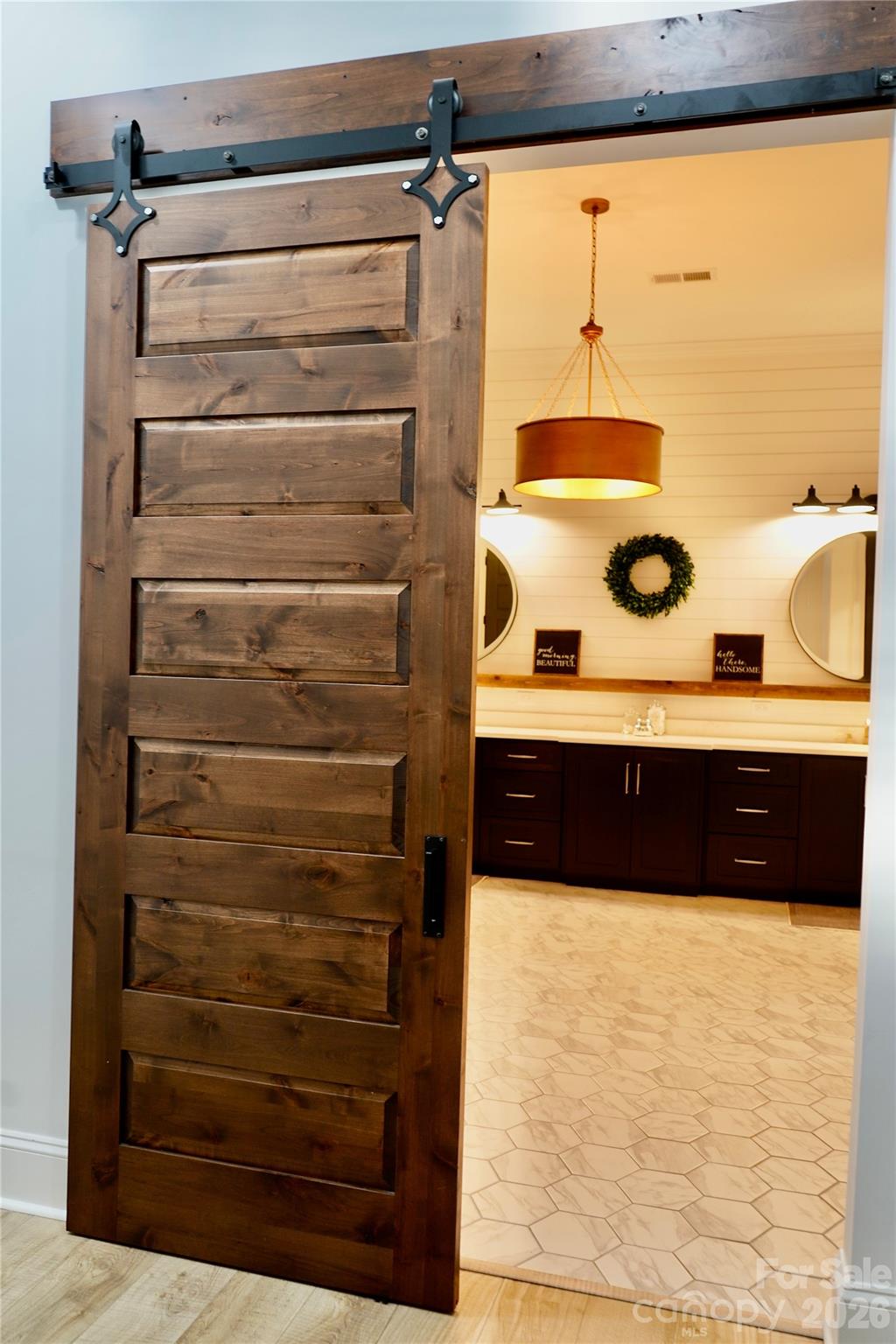 Hunts Landing - Residential