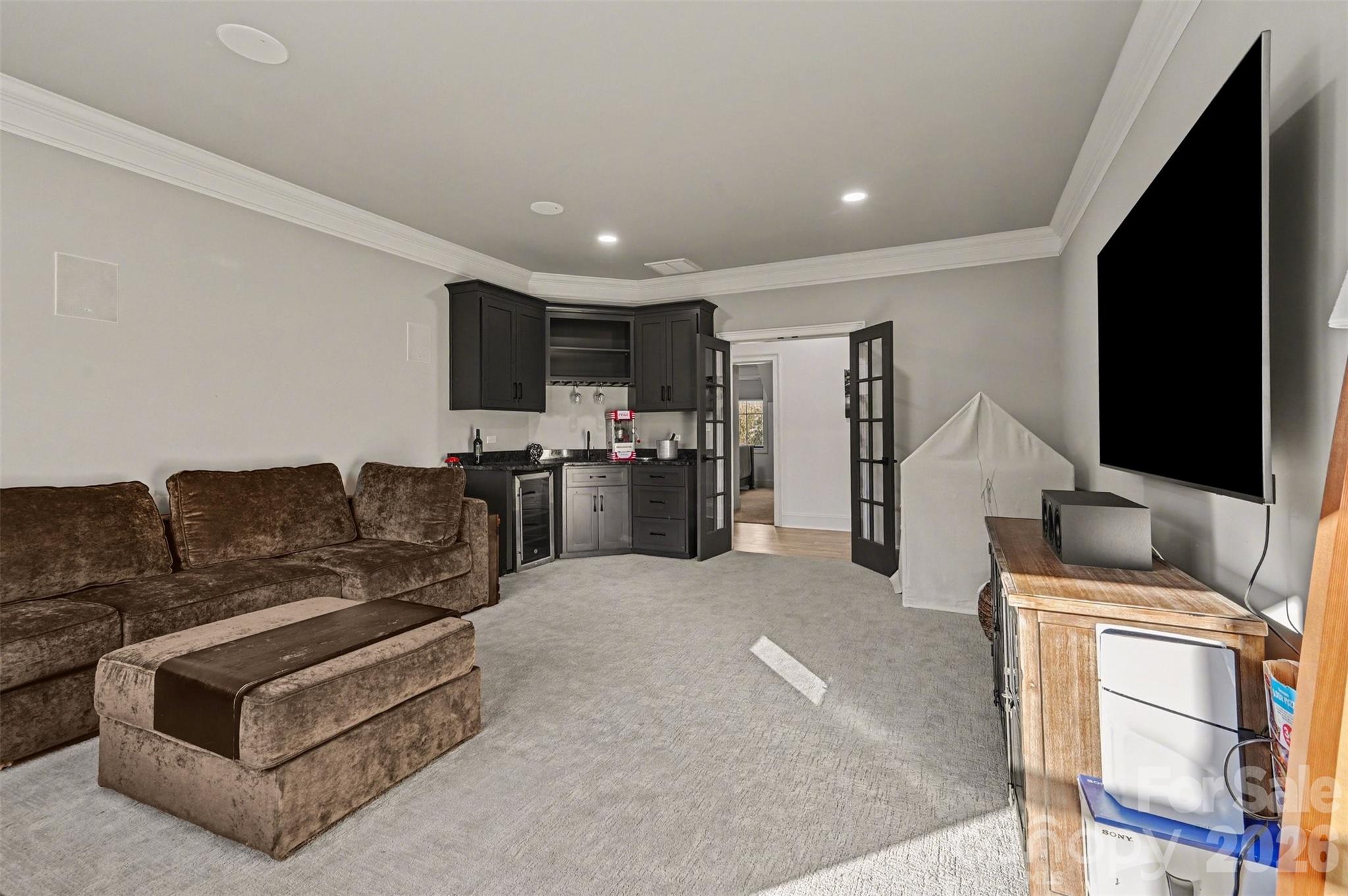 Hunts Landing - Residential