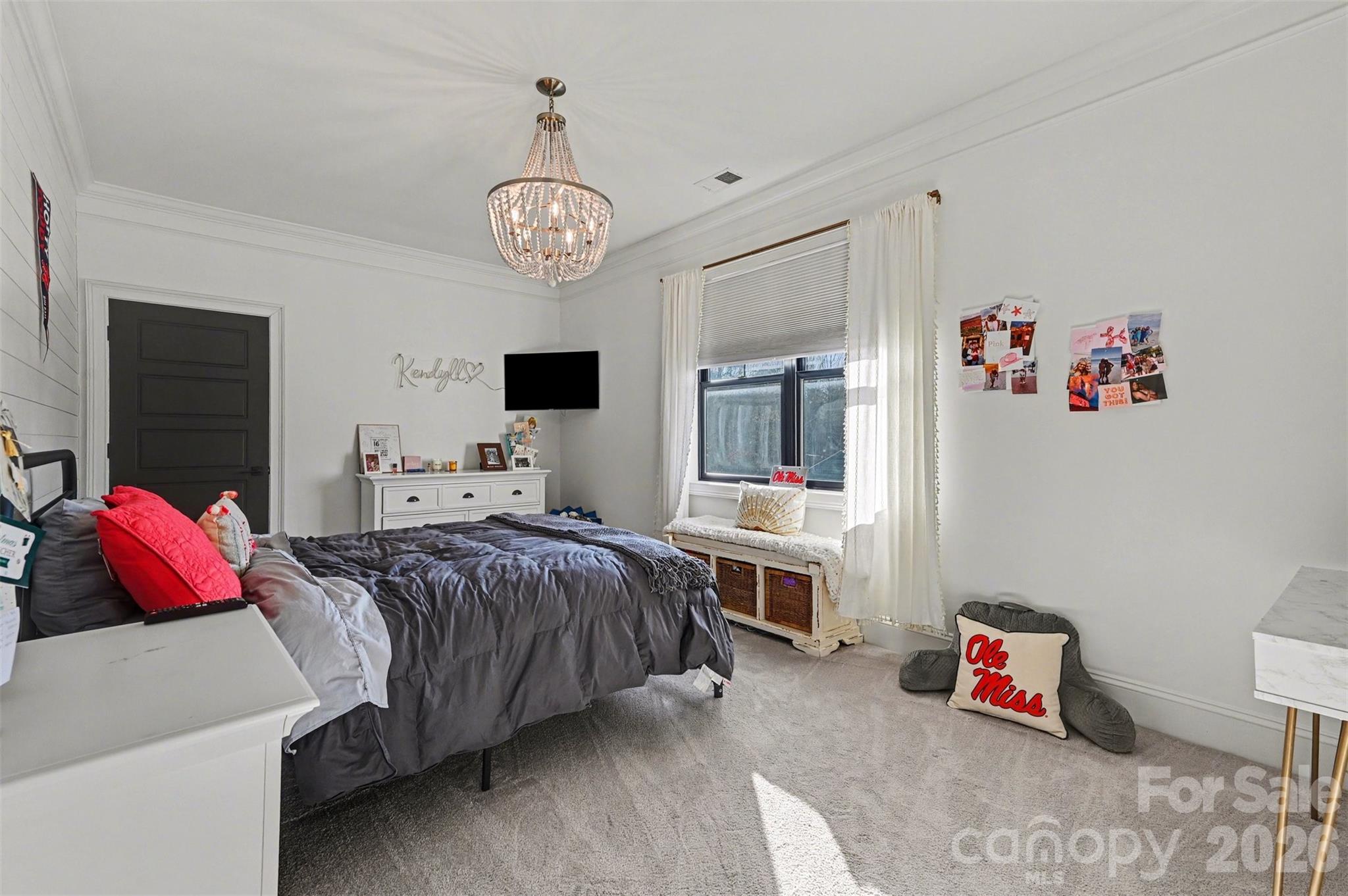 Hunts Landing - Residential