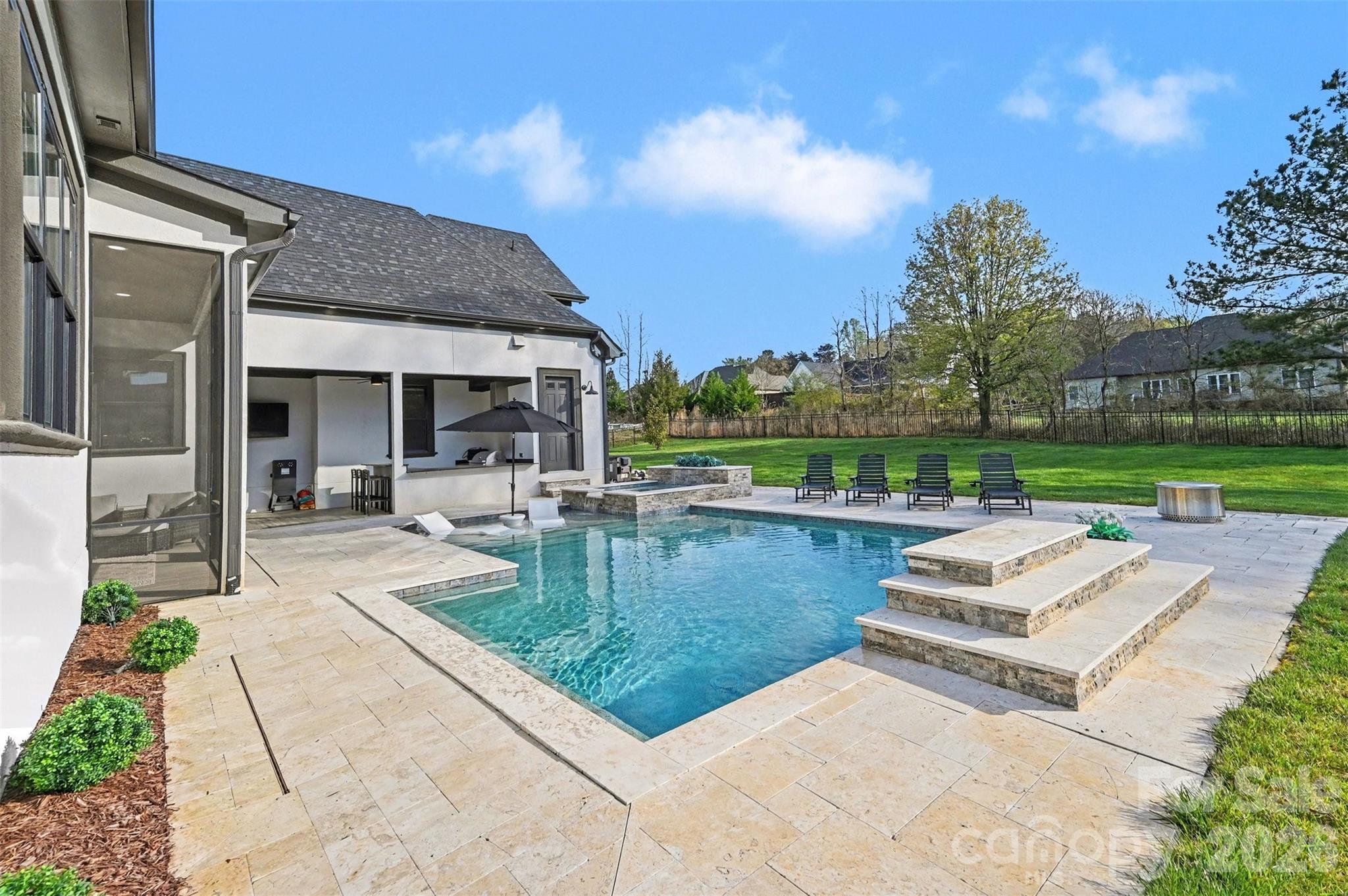 Hunts Landing - Residential