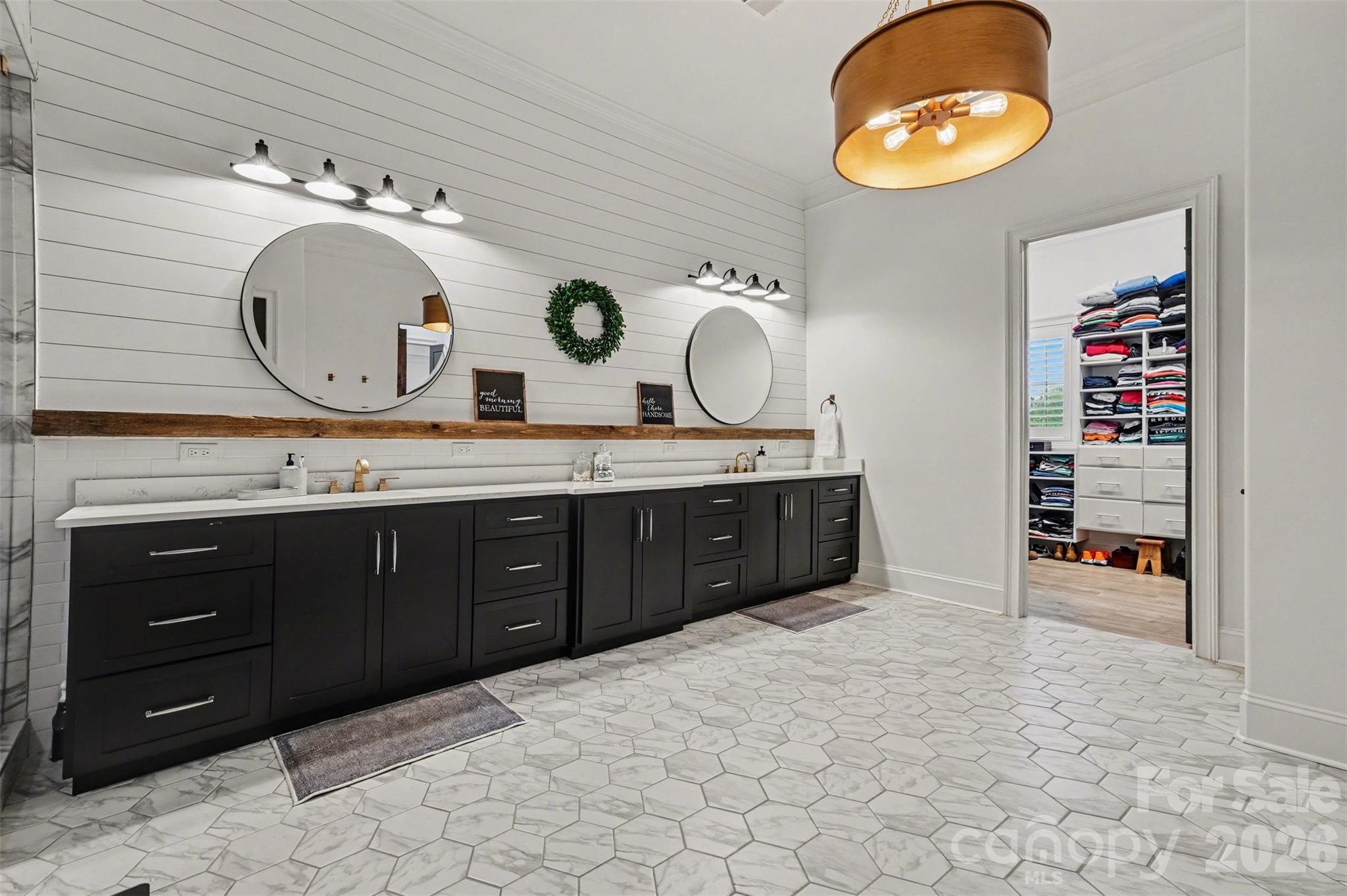 Hunts Landing - Residential