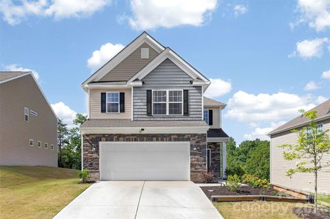 Photo of 13016 Lannister Drive, Charlotte, NC 28278 (MLS # 4382497)