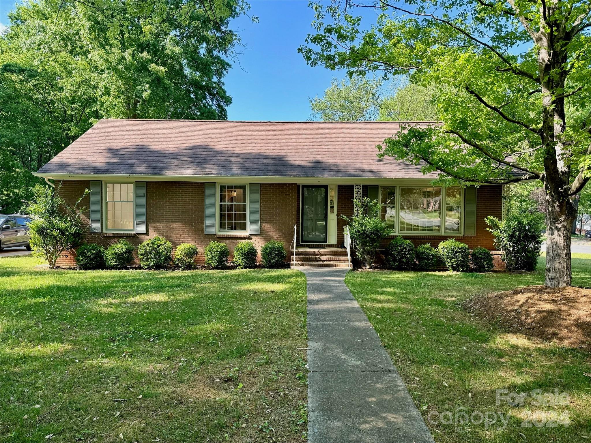 Sardis Woods - Residential