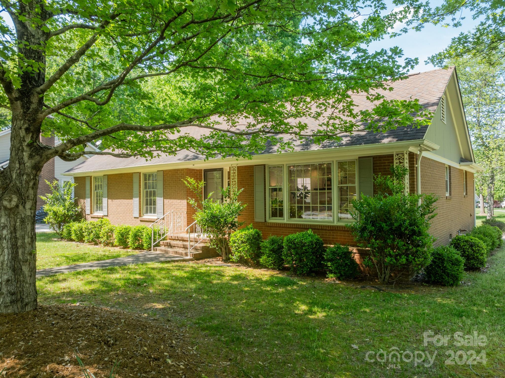 Sardis Woods - Residential