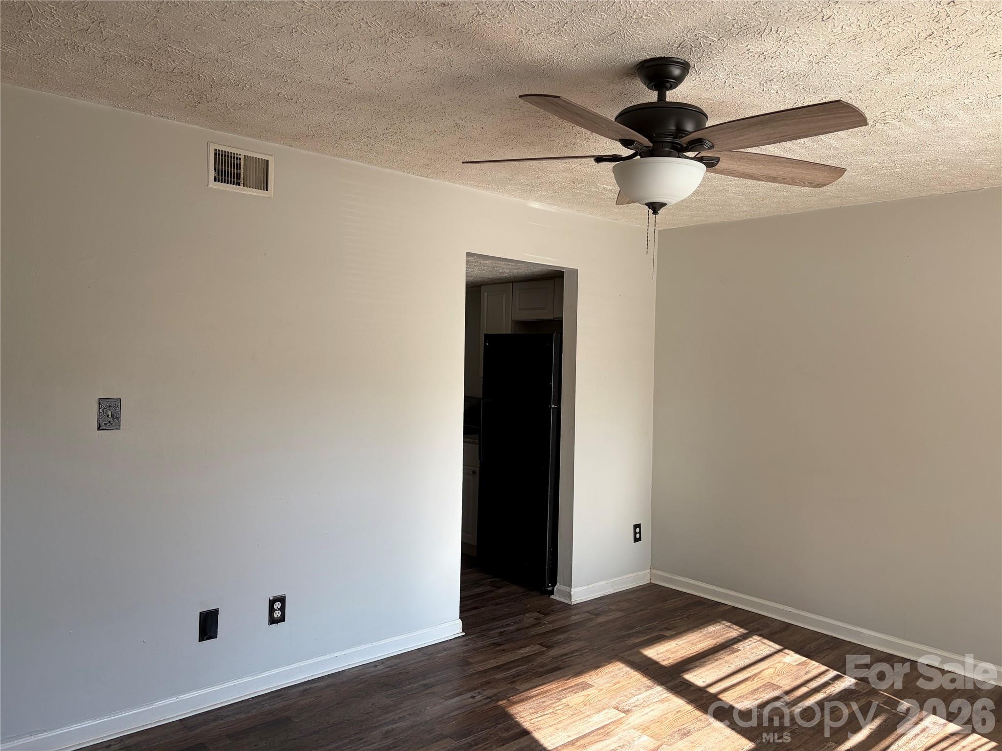 9456 Lexington Circle