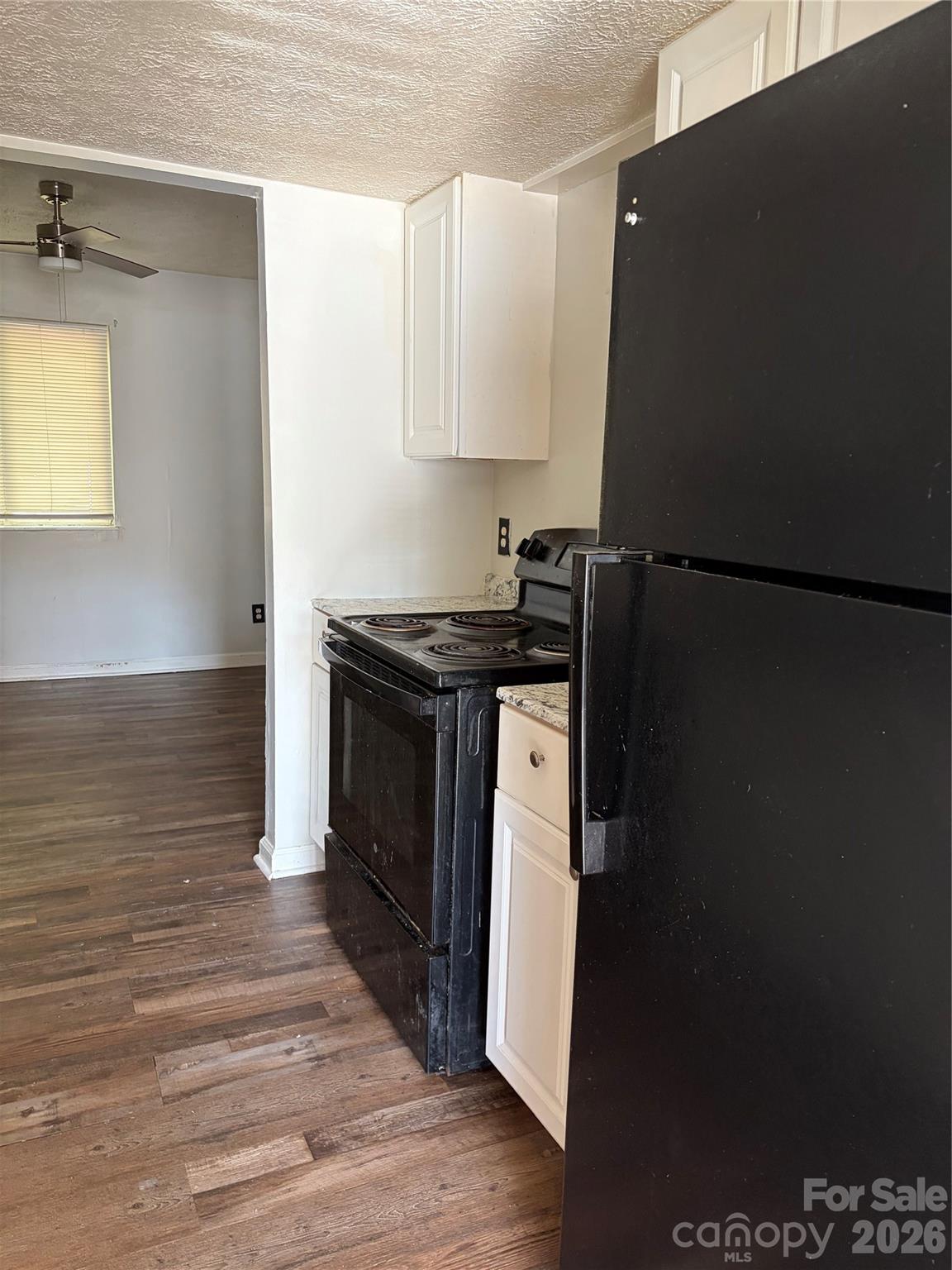 9456 Lexington Circle