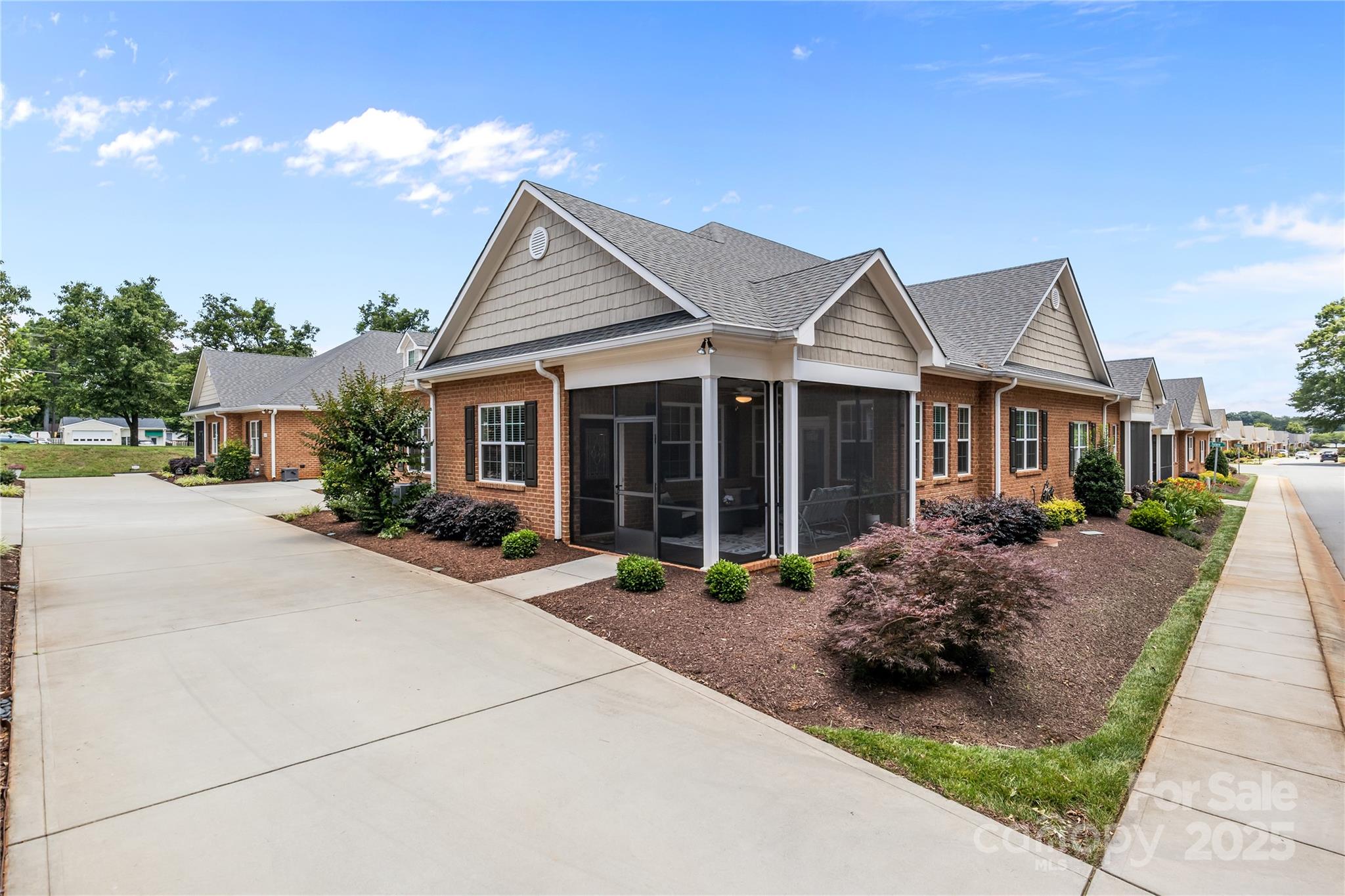 2484 Early Richmond Court